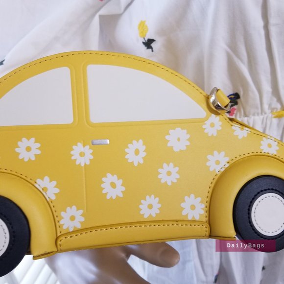 BEAUTIFUL BAG KATE SPADE BEEP BEEP BEETLE FLORAL WHITE YELLOW CAR CROSSBODY - Picture 10 of 12